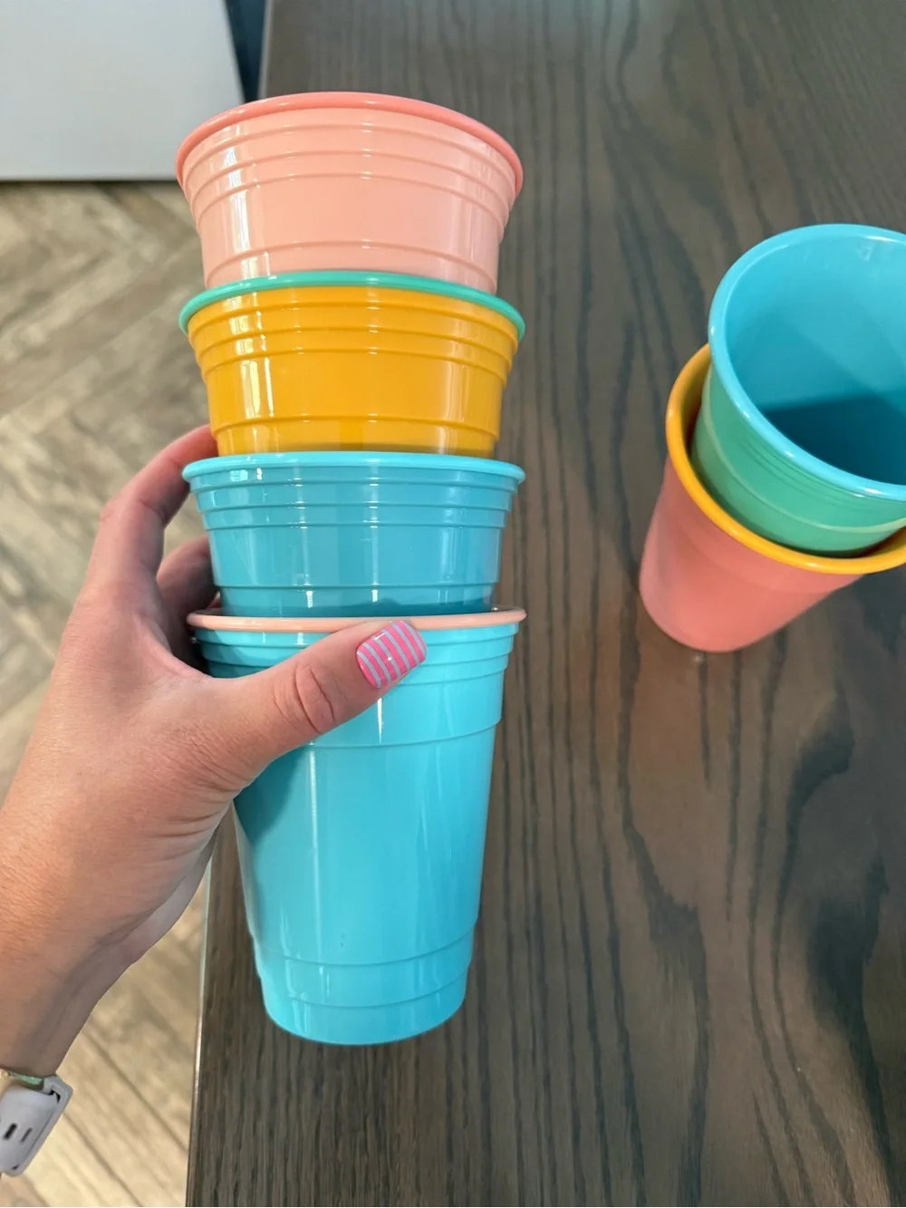 Stackable plastic tumblers set of 6